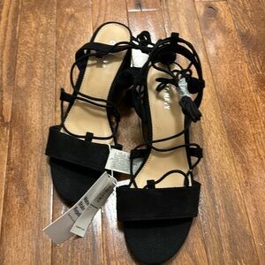 New black velvet sandals